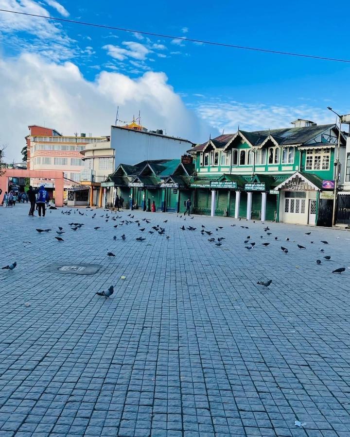 The Village Den , B&B Darjeeling Дарджилинг Екстериор снимка